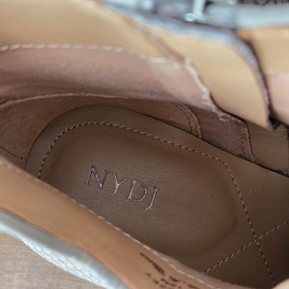 EUC LIKE NEW NYDJ CASSEY LEATHER STACKED HEELS SNAKESKIN TEXTURE BOOTS SIZE 10 - Picture 12 of 16